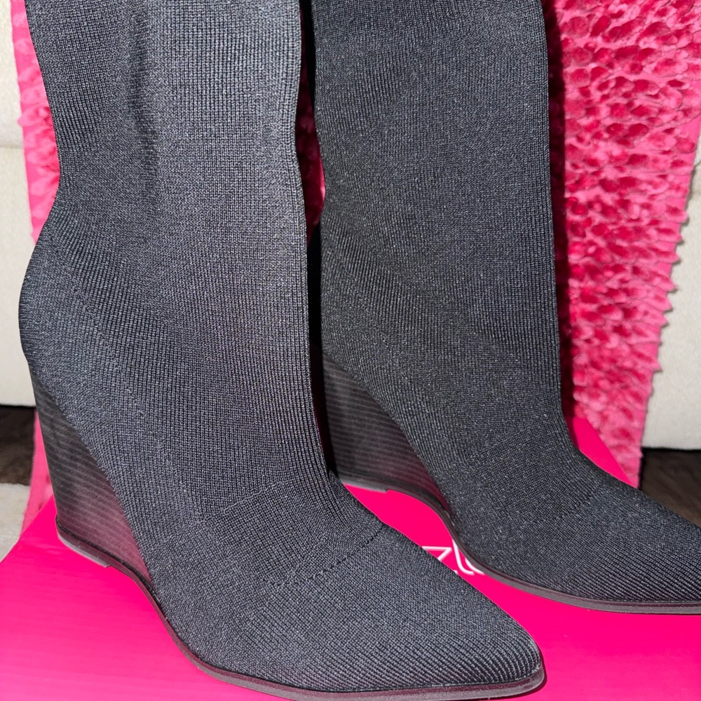 Shoe Dazzle Black Wedge Boots